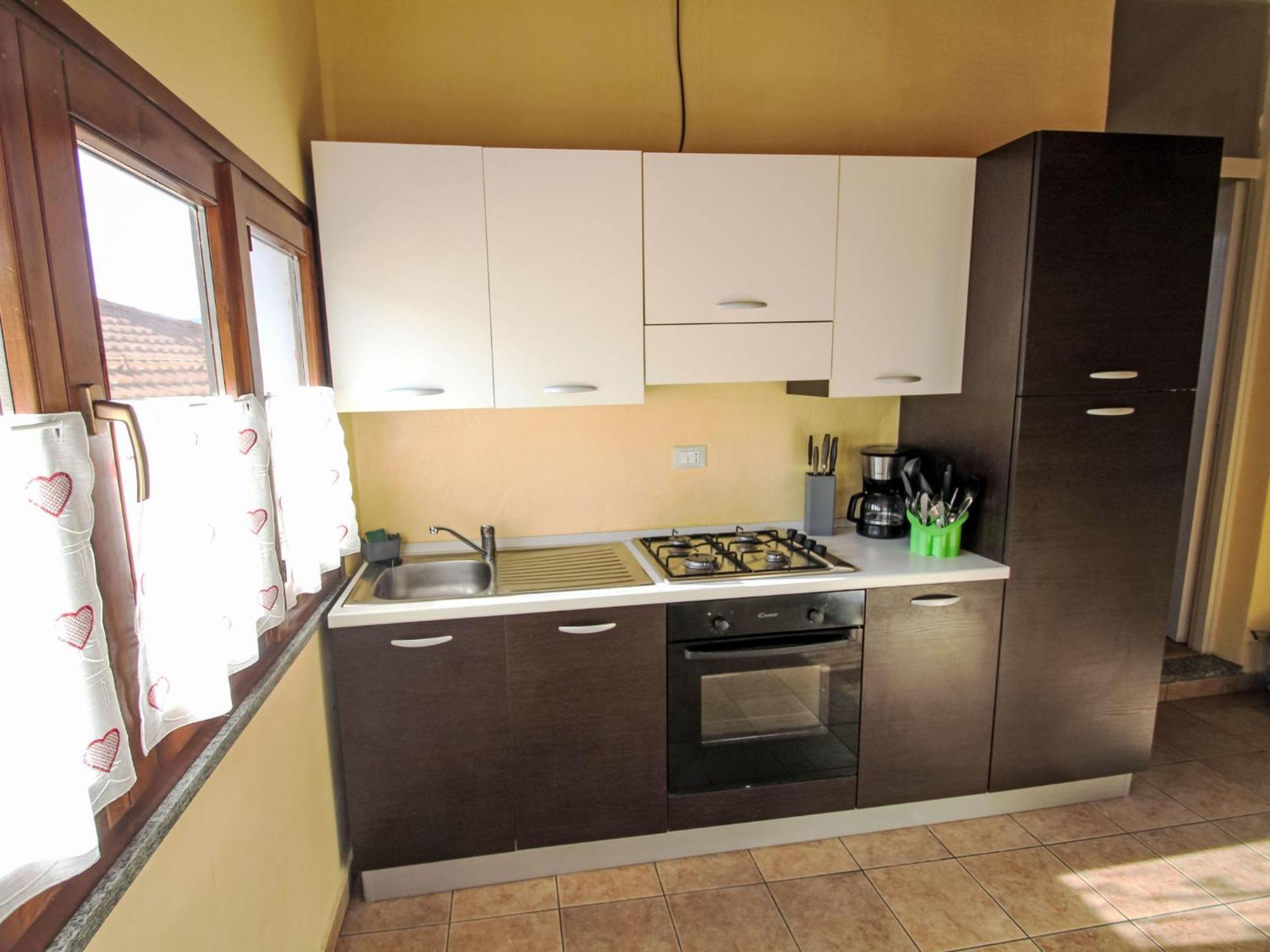 Apartment Roma By Interhome Porto Valtravaglia Eksteriør bilde